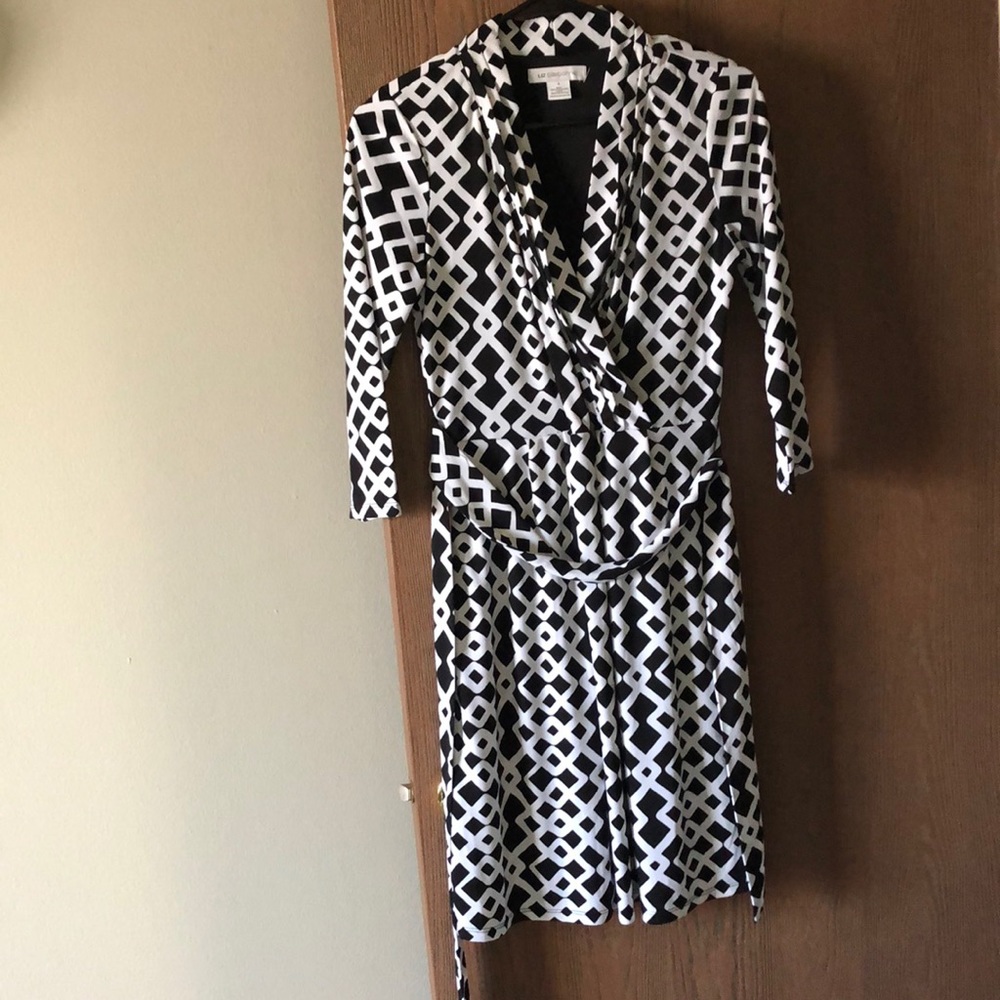 Black and white dress!